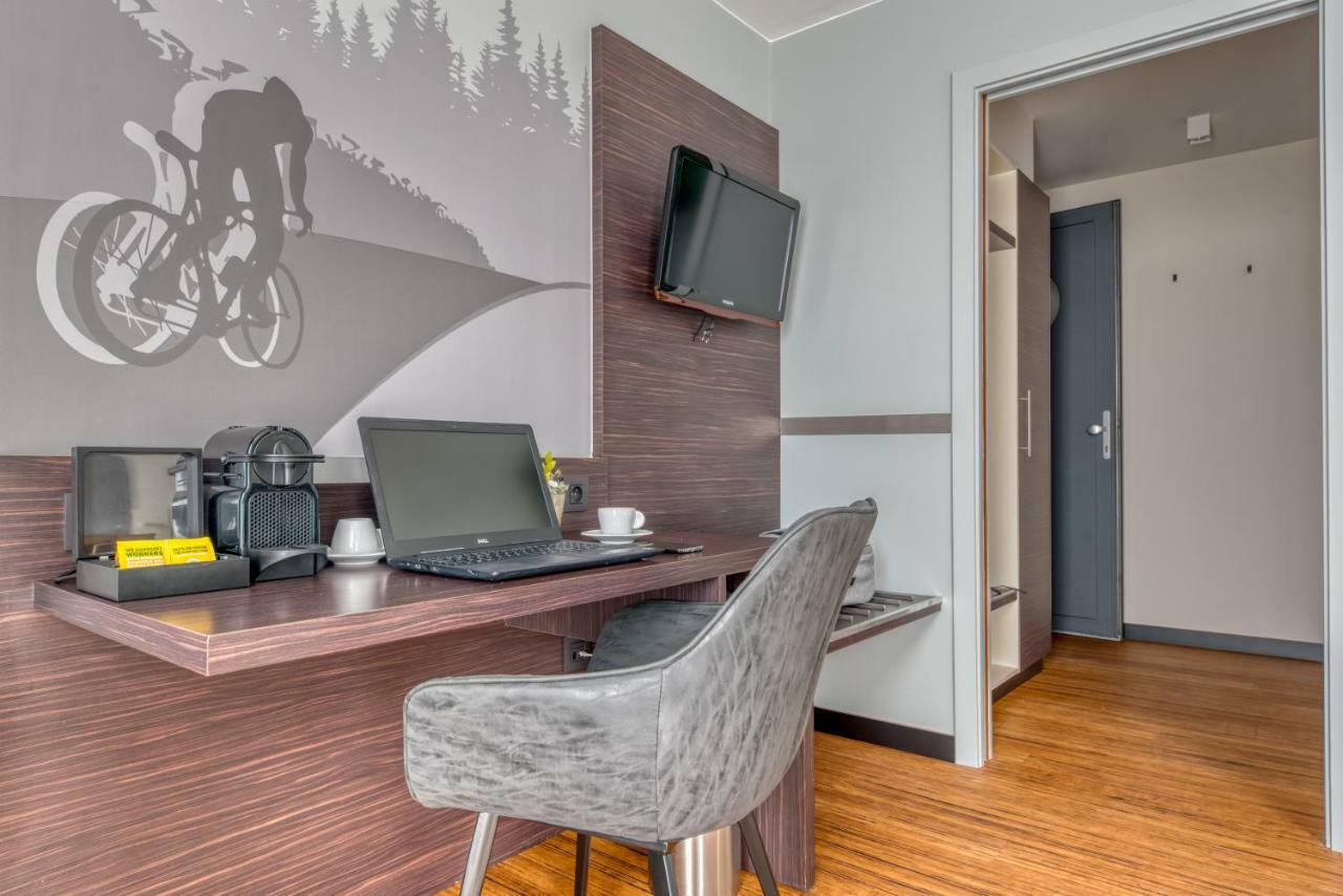 Le Merceny Motel Bastogne Pokój zdjęcie